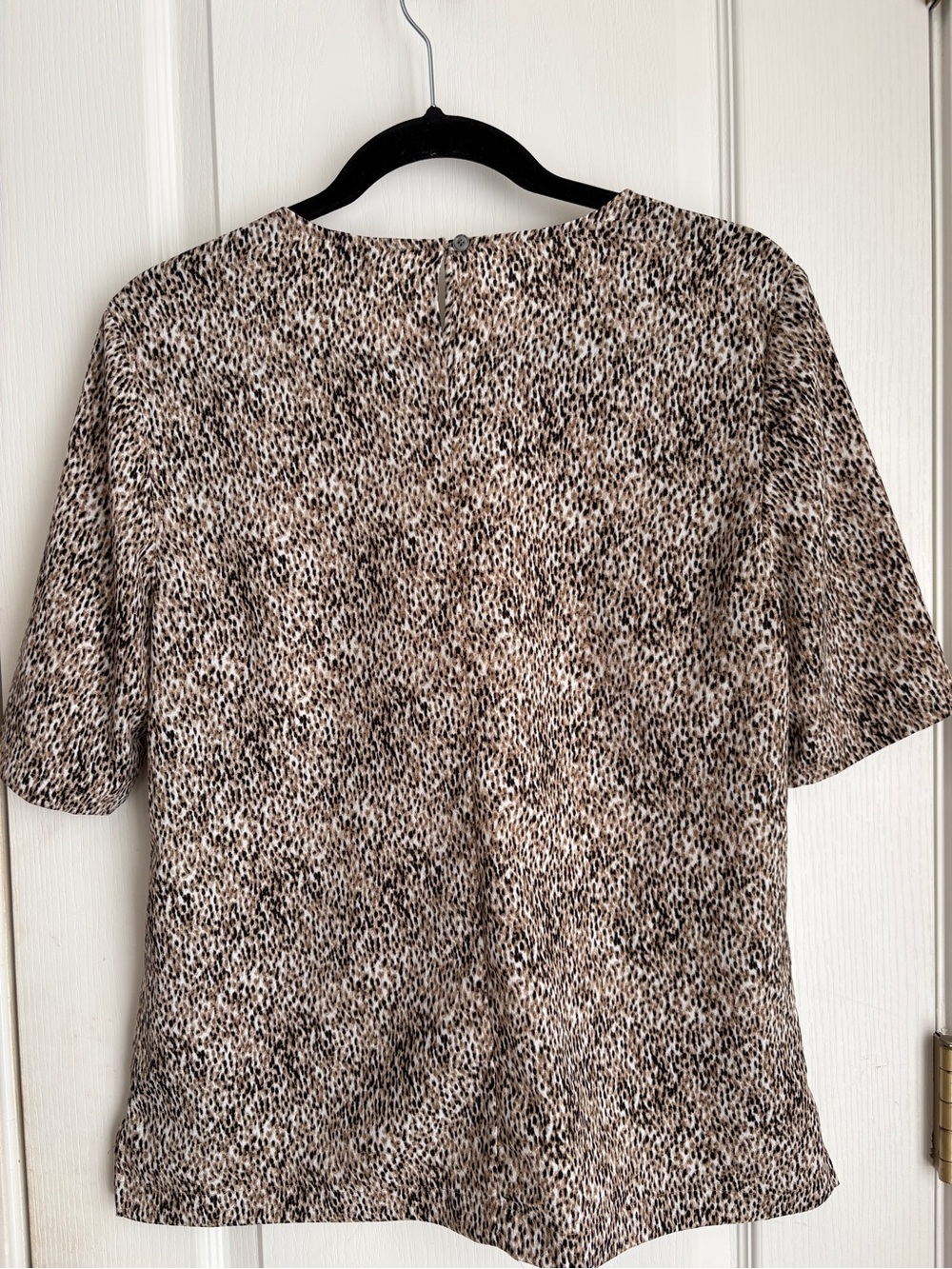 Talbots Animal Print Short Sleeve Boxy Top-Black/Brown Size 8 - Picture 2 of 7
